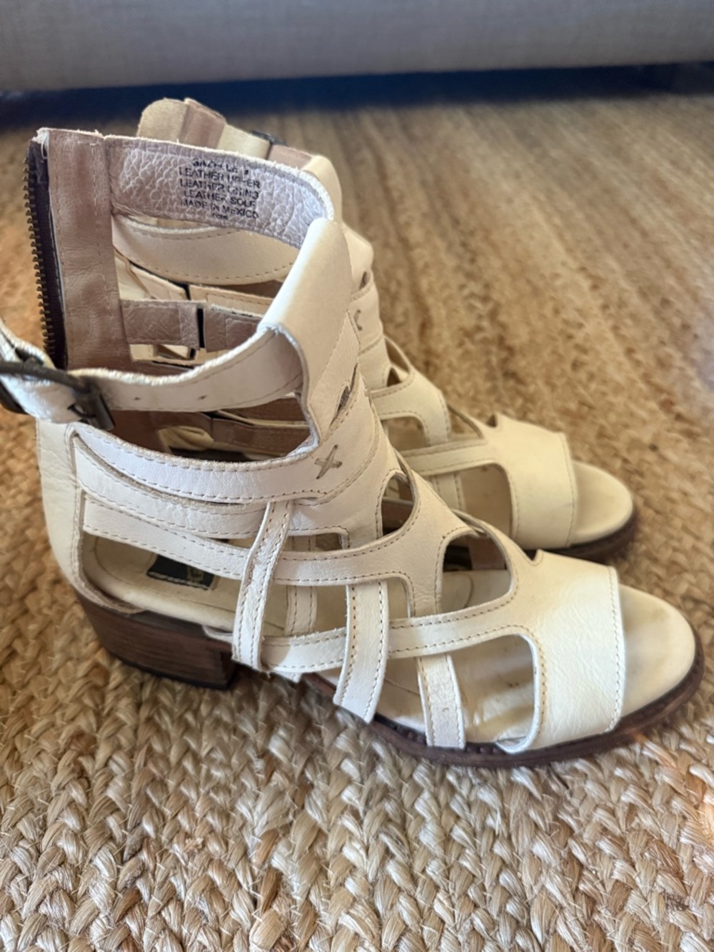 Freebird White Gazelle Sandals Size 9